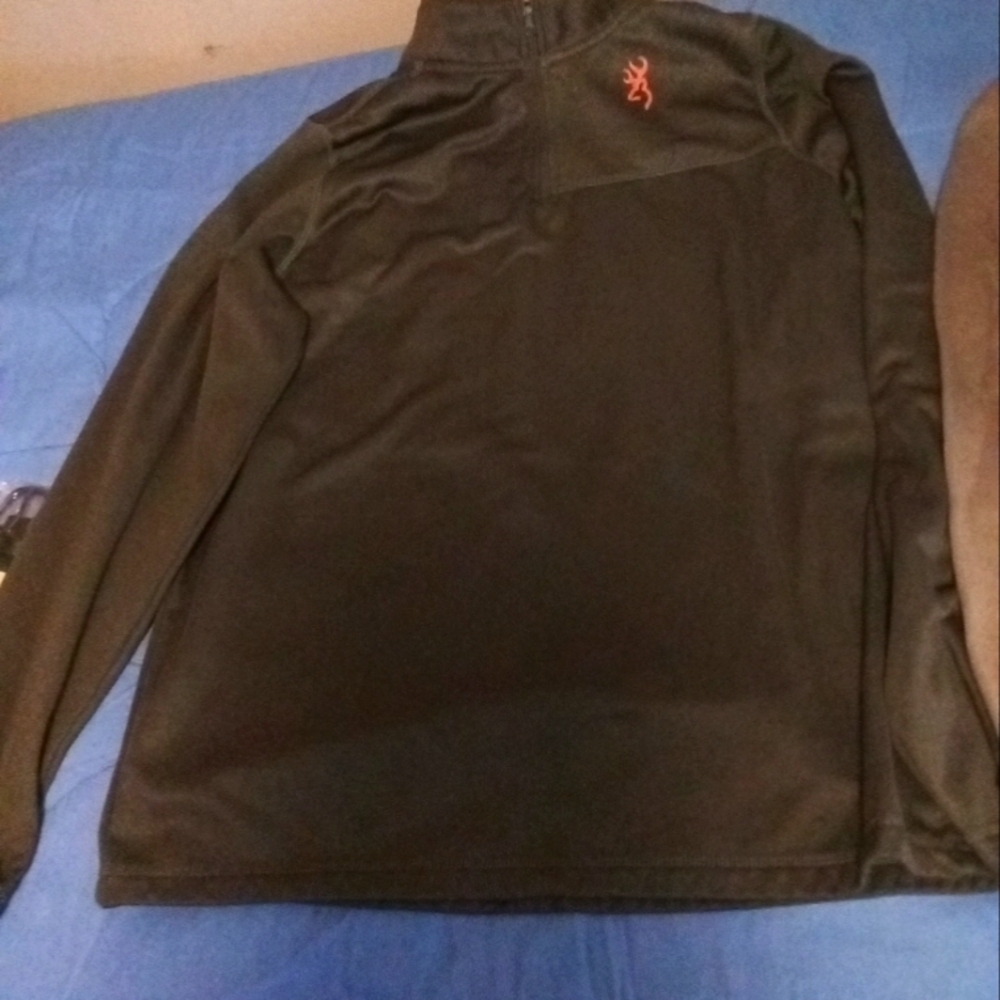 Black Pullover with Red Logo Browning